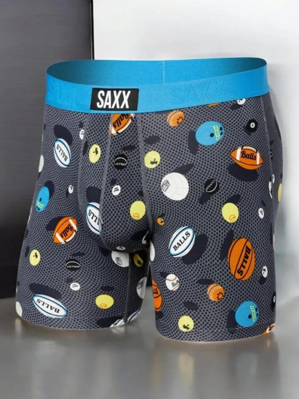 Saxx Underwear Men's Vibe Everyday Modern Fit Super Soft Viscose Boxer